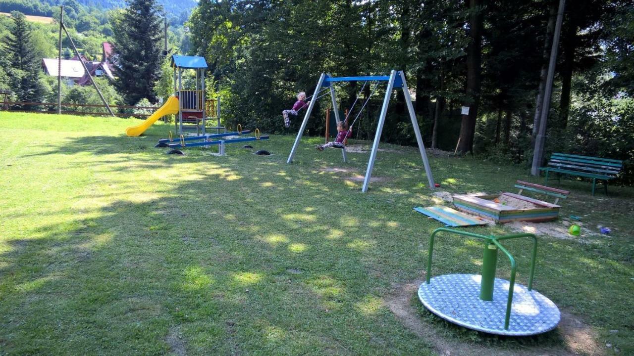 ホテル Pod Kamiennikiem Trzemesnia エクステリア 写真